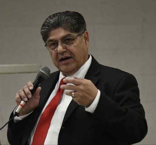 David R. Hernandez